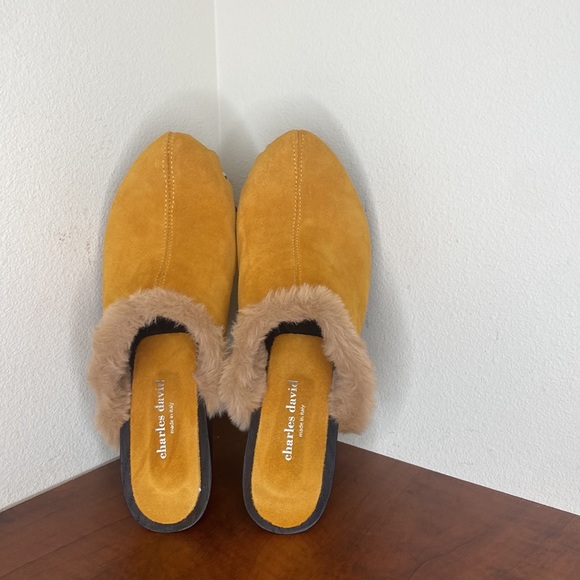 NWOT Charles David Limited Platform Suede Clog, Mustard Yellow, size 41 - Picture 7 of 15
